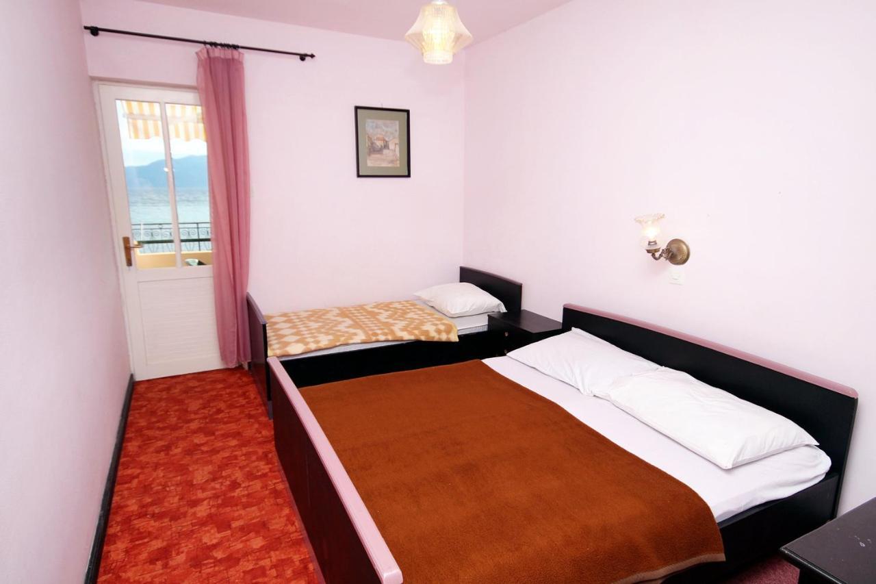 Apartments And Rooms By The Sea Sucuraj, Hvar - 4029 Exterior photo
